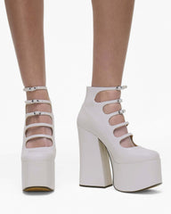 The Patent Leather Kiki Ankle Boot - White | Marc Jacobs online