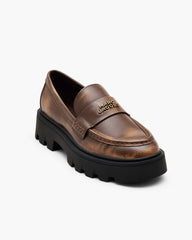 The Distressed Leather Frankie Loafer - Ebony | Marc Jacobs online