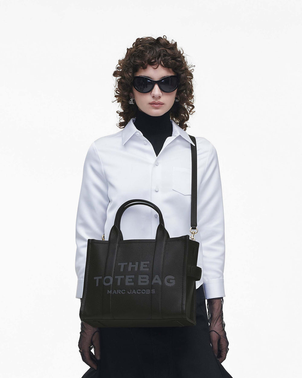 The Leather Medium Tote Bag - Black | Marc Jacobs on sale