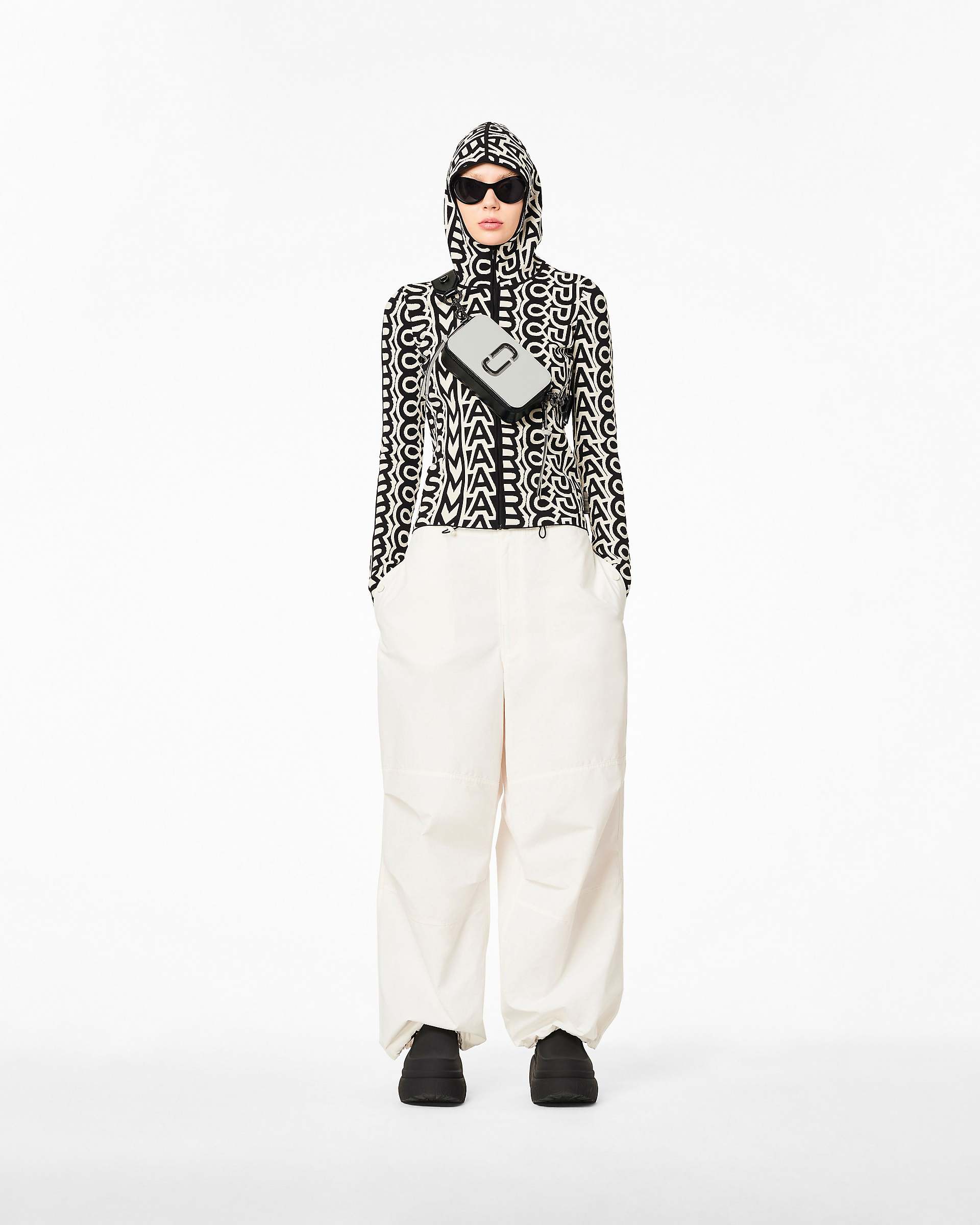 The Bi-Color Snapshot - Black/White | Marc Jacobs online