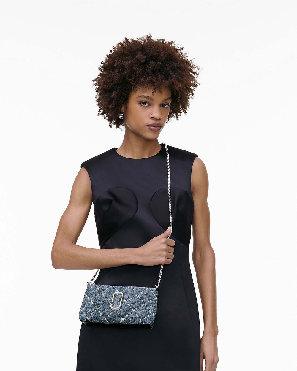 The Quilted Denim Snapshot Convertible Shoulder Bag - Light Wash Indigo | Marc Jacobs online