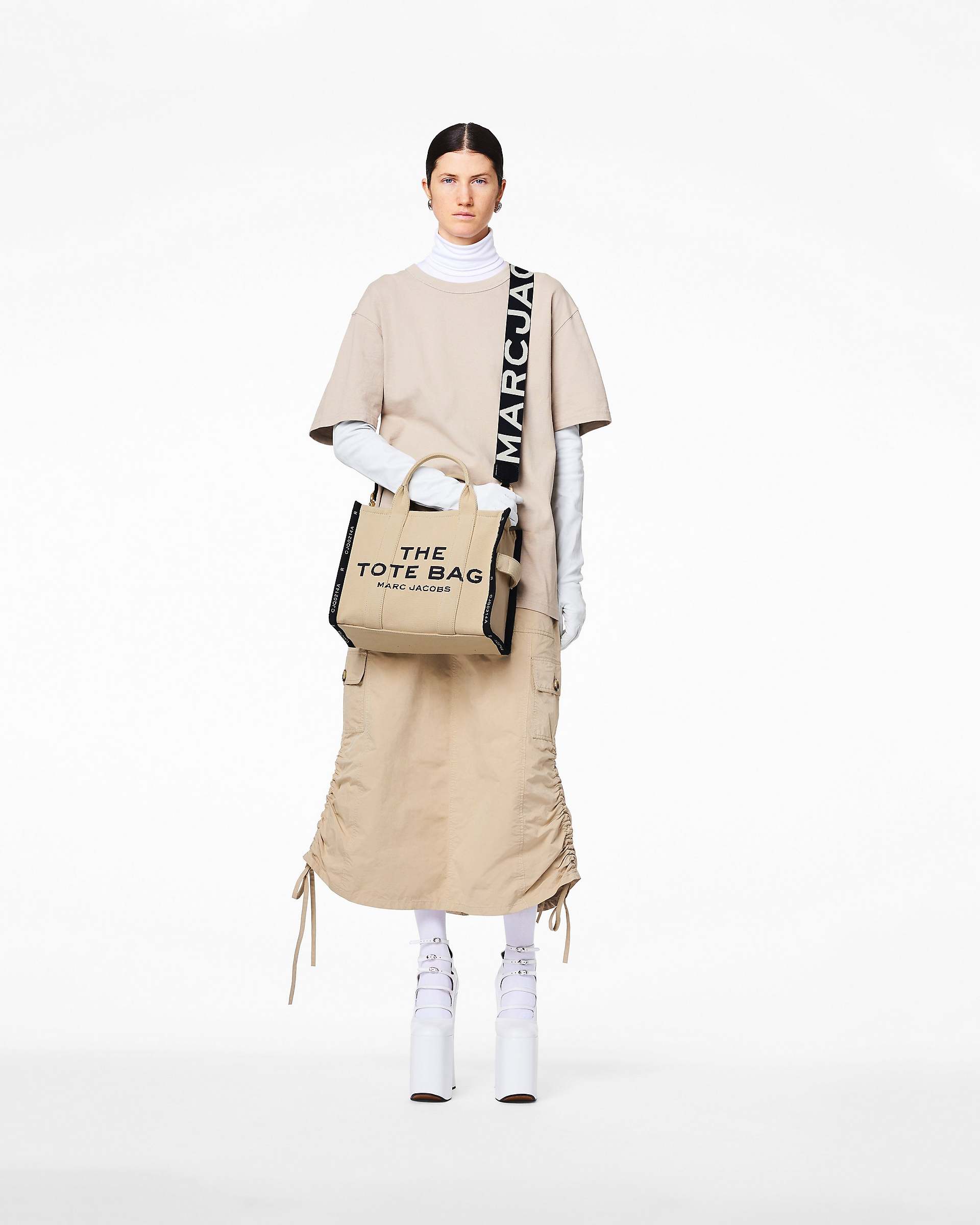 The Logo Webbing Strap - Black/White | Marc Jacobs for sale