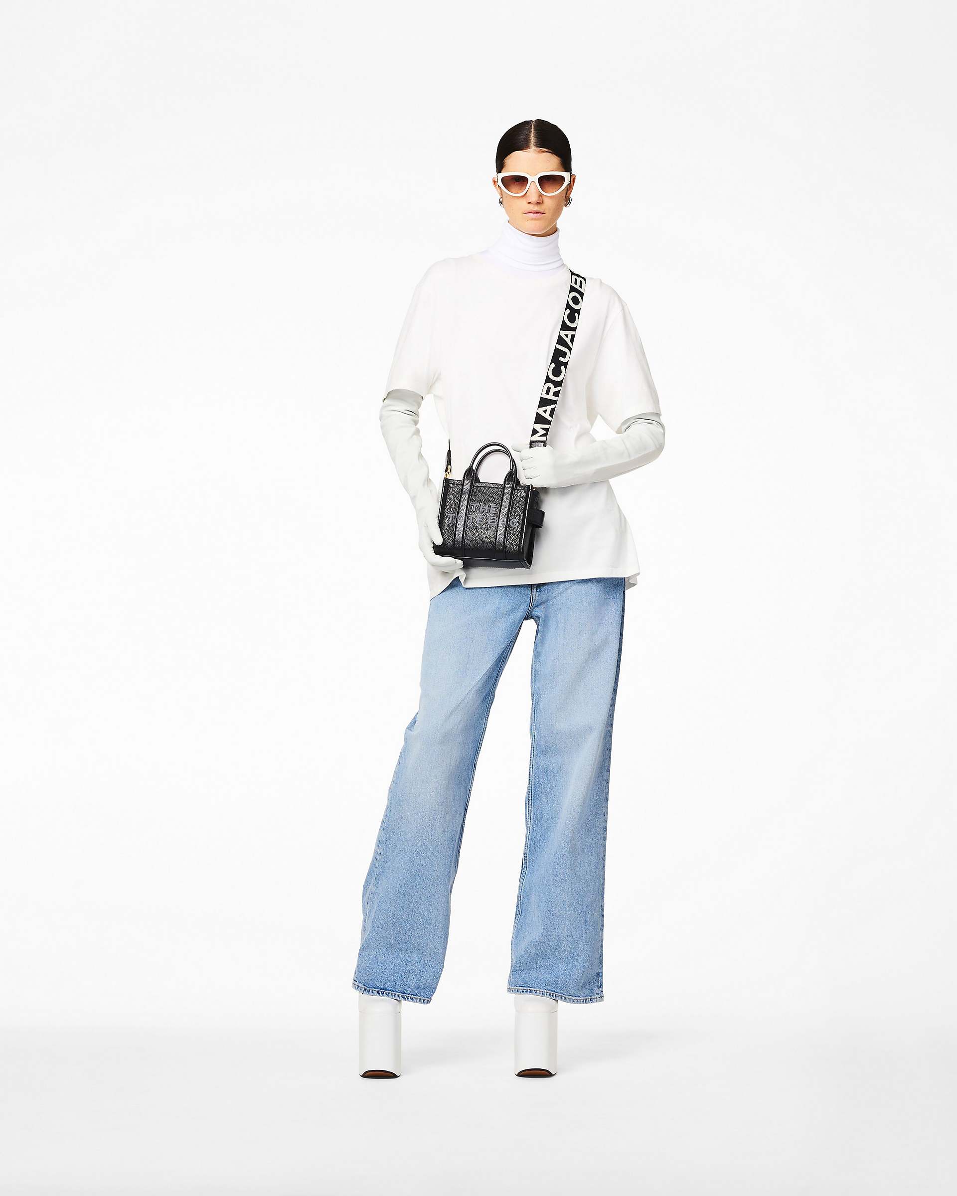 The Thin Logo Webbing Strap - Black/White | Marc Jacobs discount