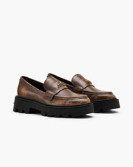 The Distressed Leather Frankie Loafer - Ebony | Marc Jacobs online