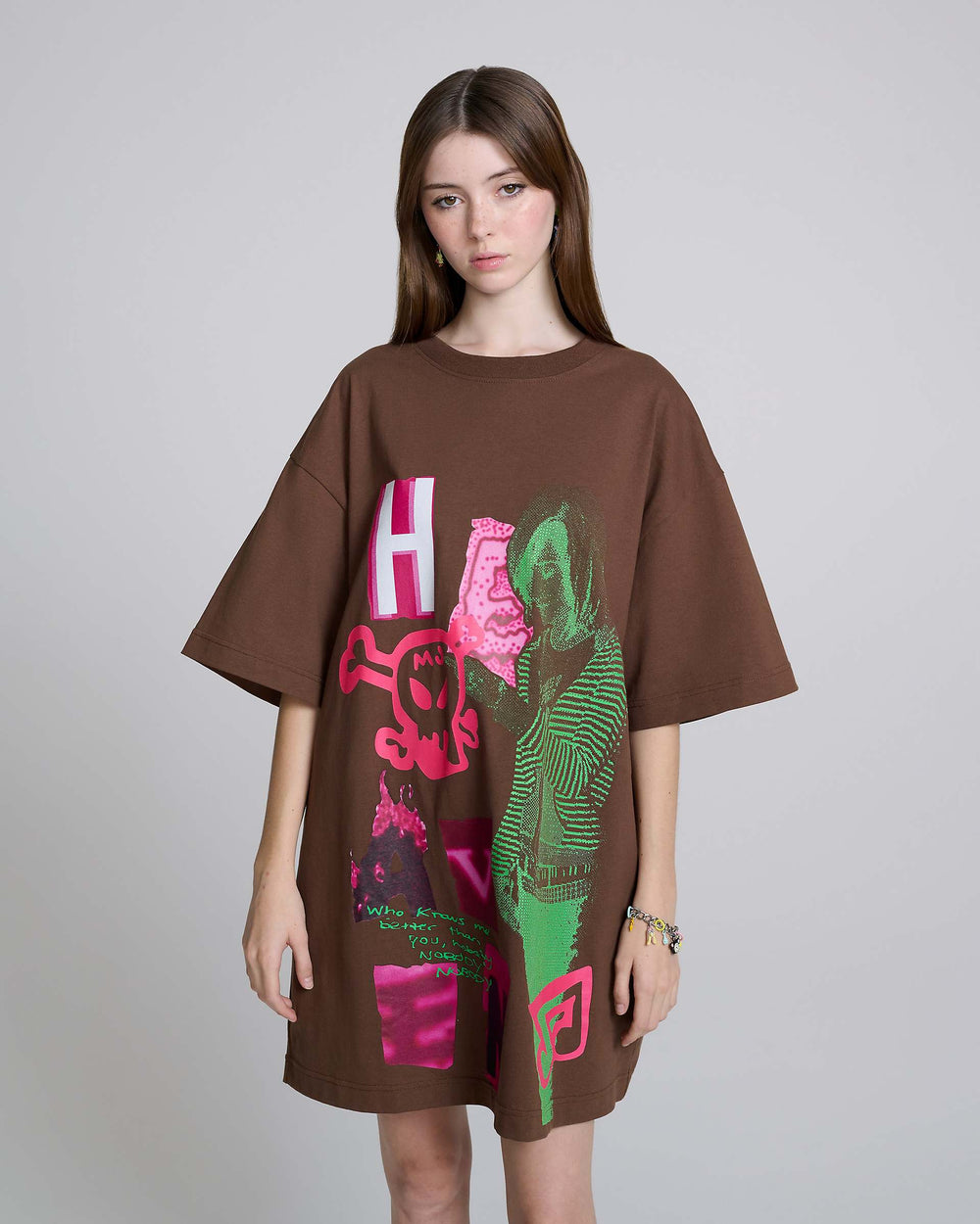 Oversized Relaxed Tee - Brown | Marc Jacobs on sale