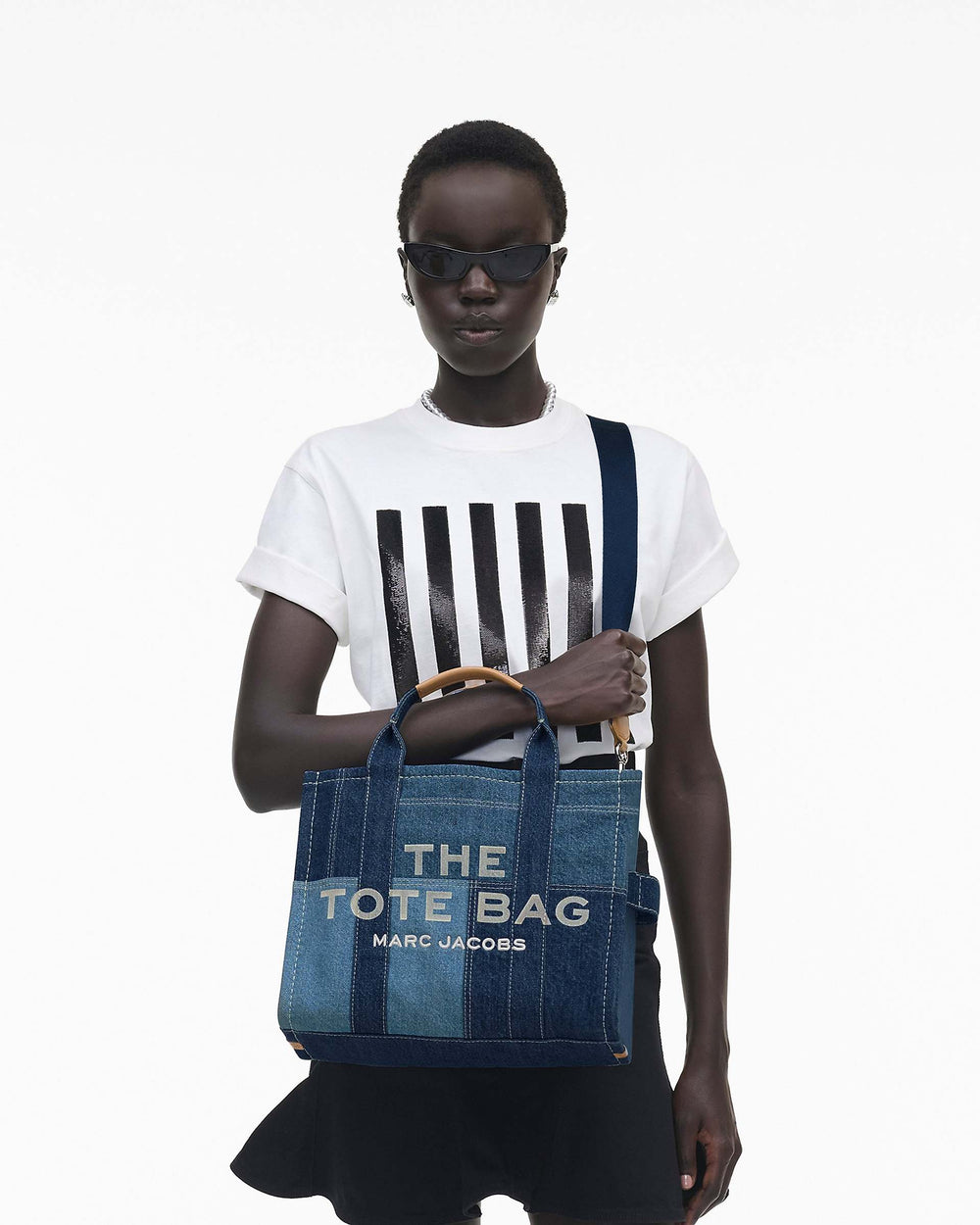 The Denim Medium Tote Bag - Blue Denim | Marc Jacobs online