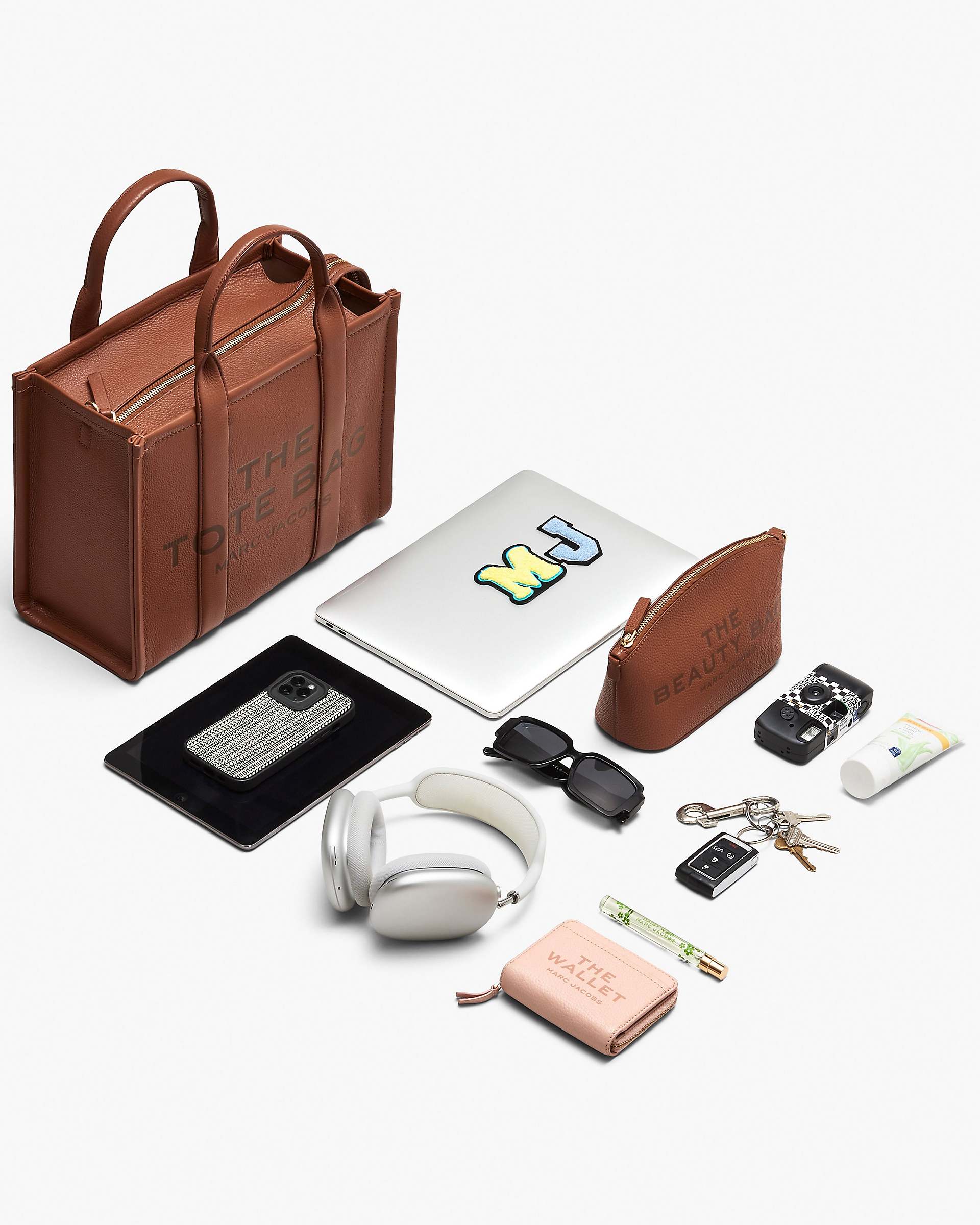 The Rip And Repair Denim Small Tote Bag - Punk Indigo | Marc Jacobs online