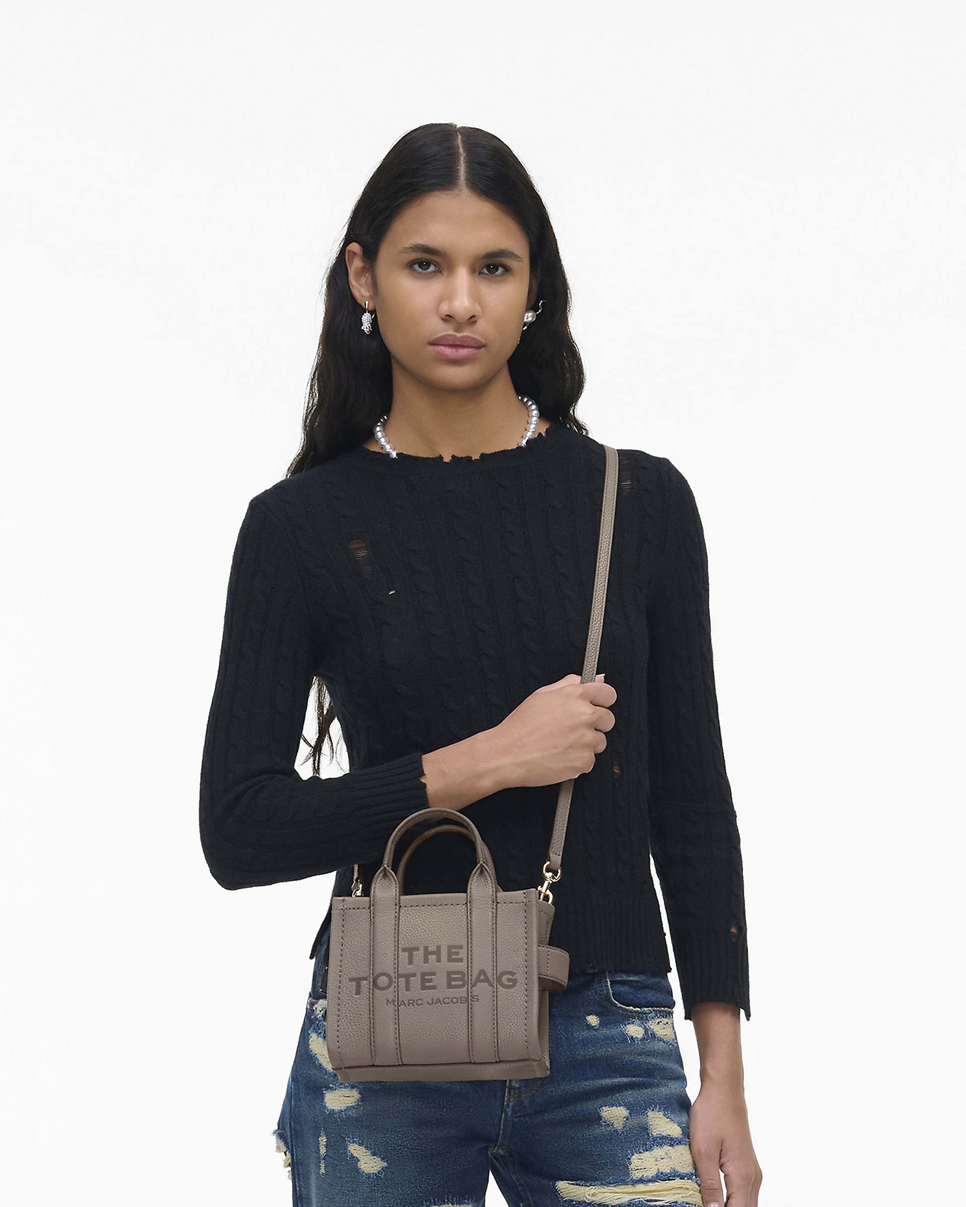The Leather Crossbody Tote Bag - Cement | Marc Jacobs online
