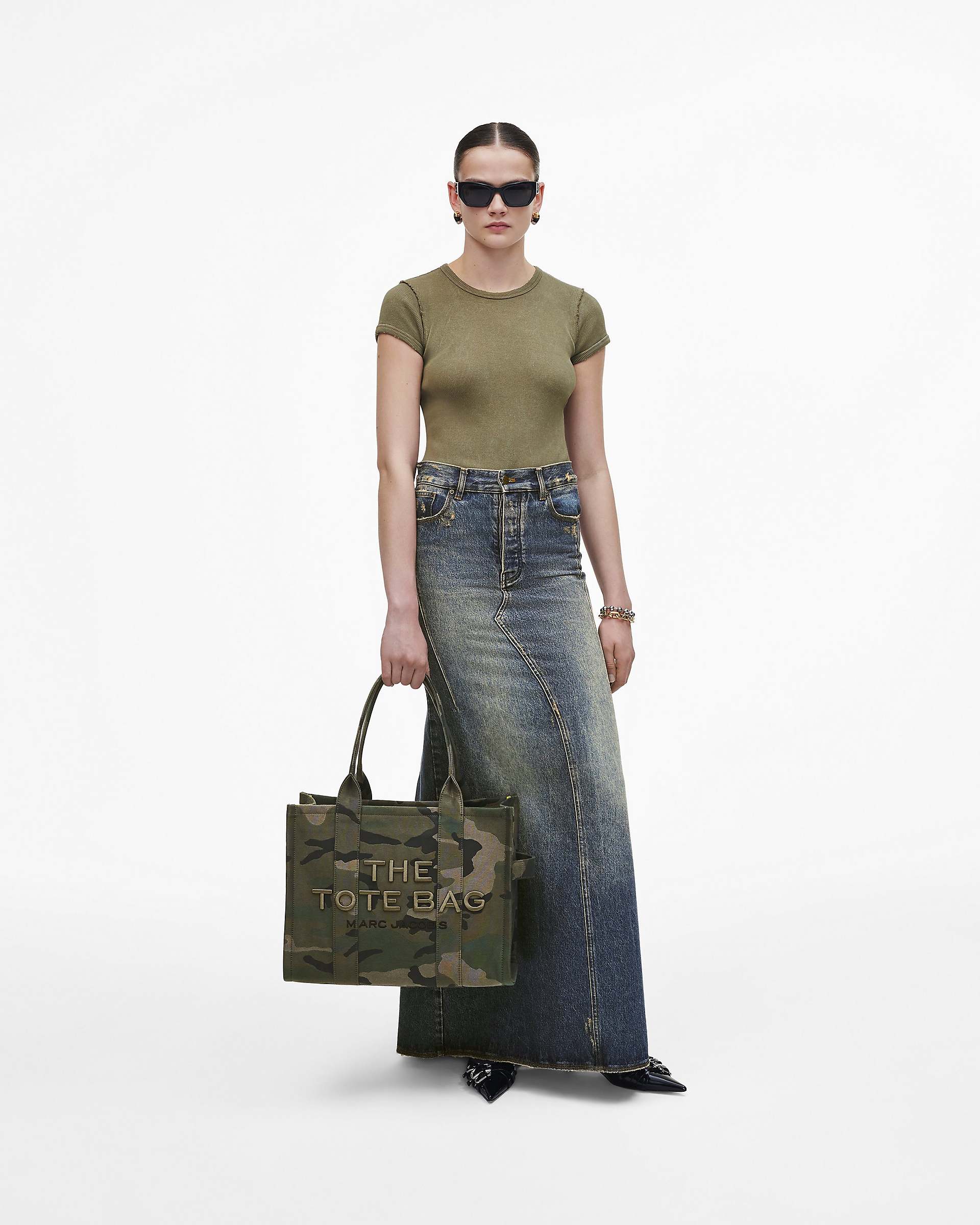 The Camo Jacquard Large Tote Bag - Camo Multi | Marc Jacobs online