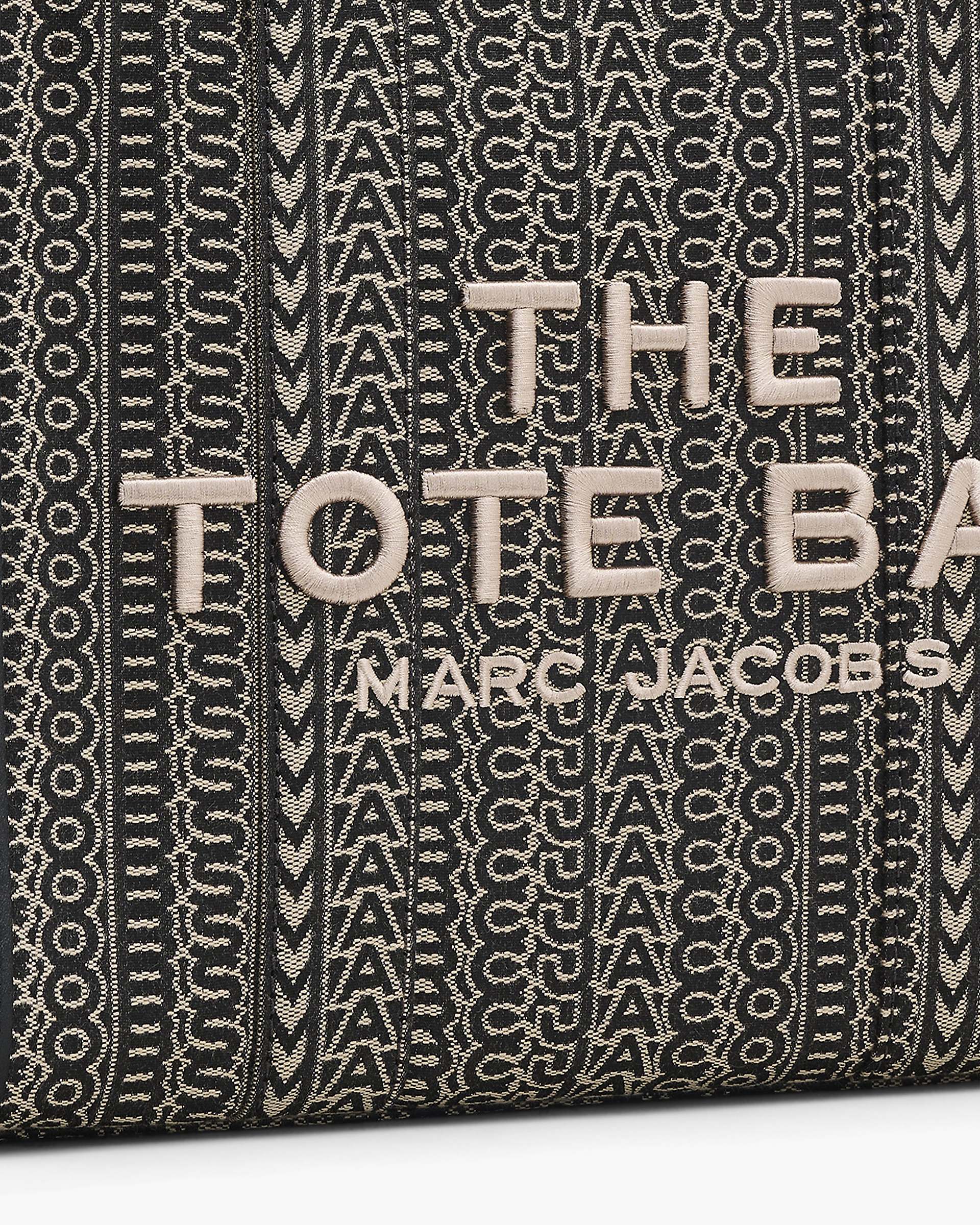 The Monogram Jacquard Medium Tote Bag - Beige Multi | Marc Jacobs sale