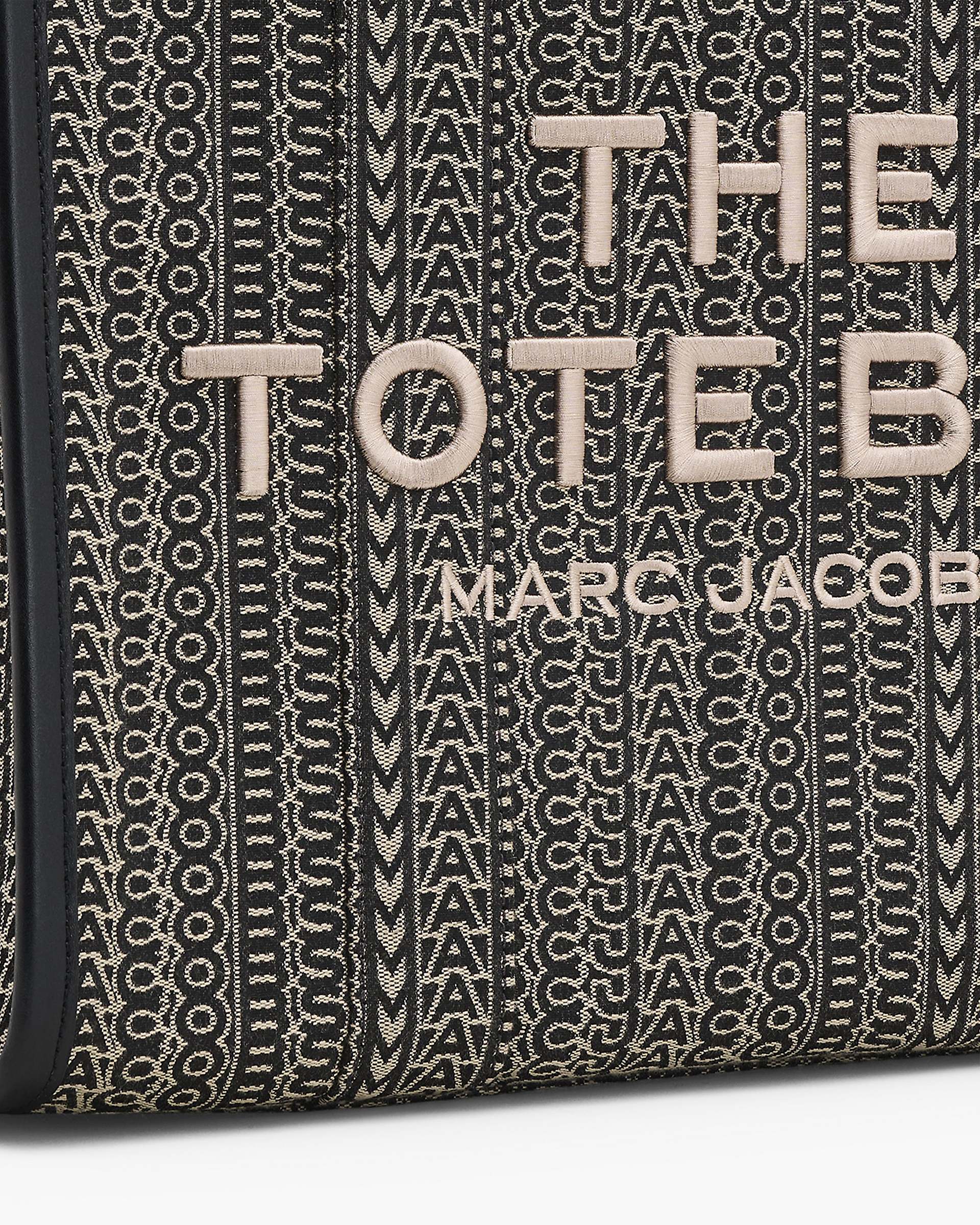 The Monogram Jacquard Large Tote Bag - Beige Multi | Marc Jacobs for sale