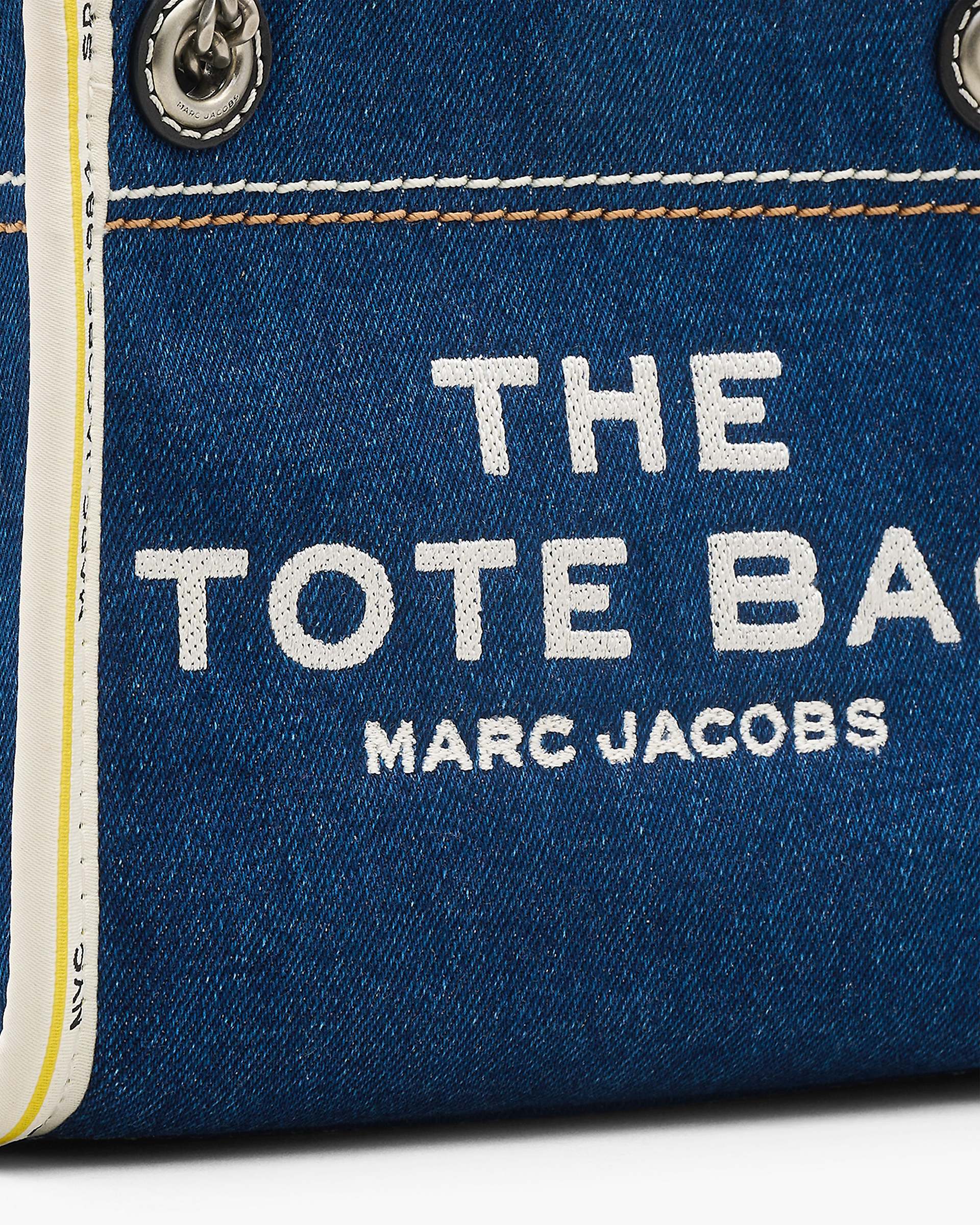 The Denim Chain Crossbody Tote Bag - Dark Wash | Marc Jacobs online