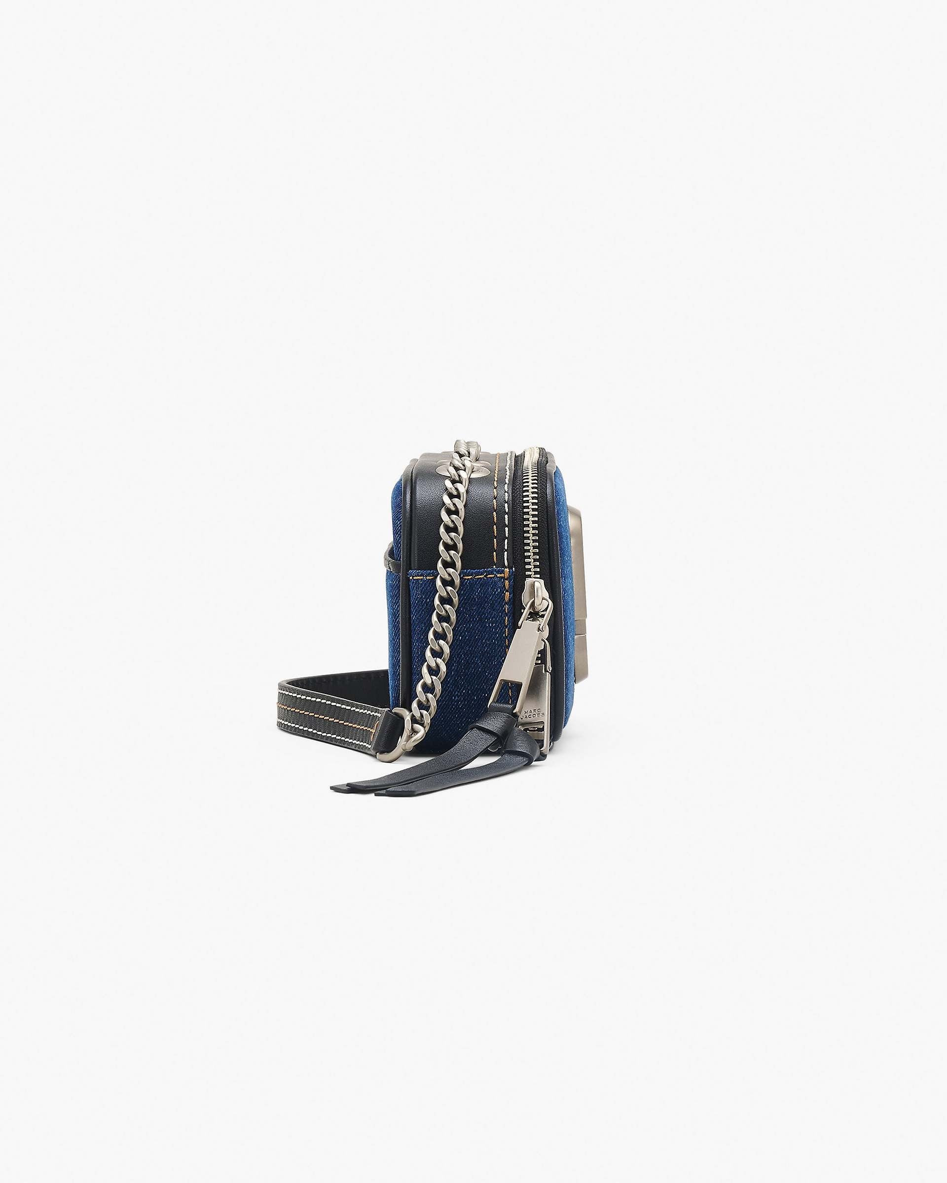 The Denim Chain Softshot - Dark Wash | Marc Jacobs on sale