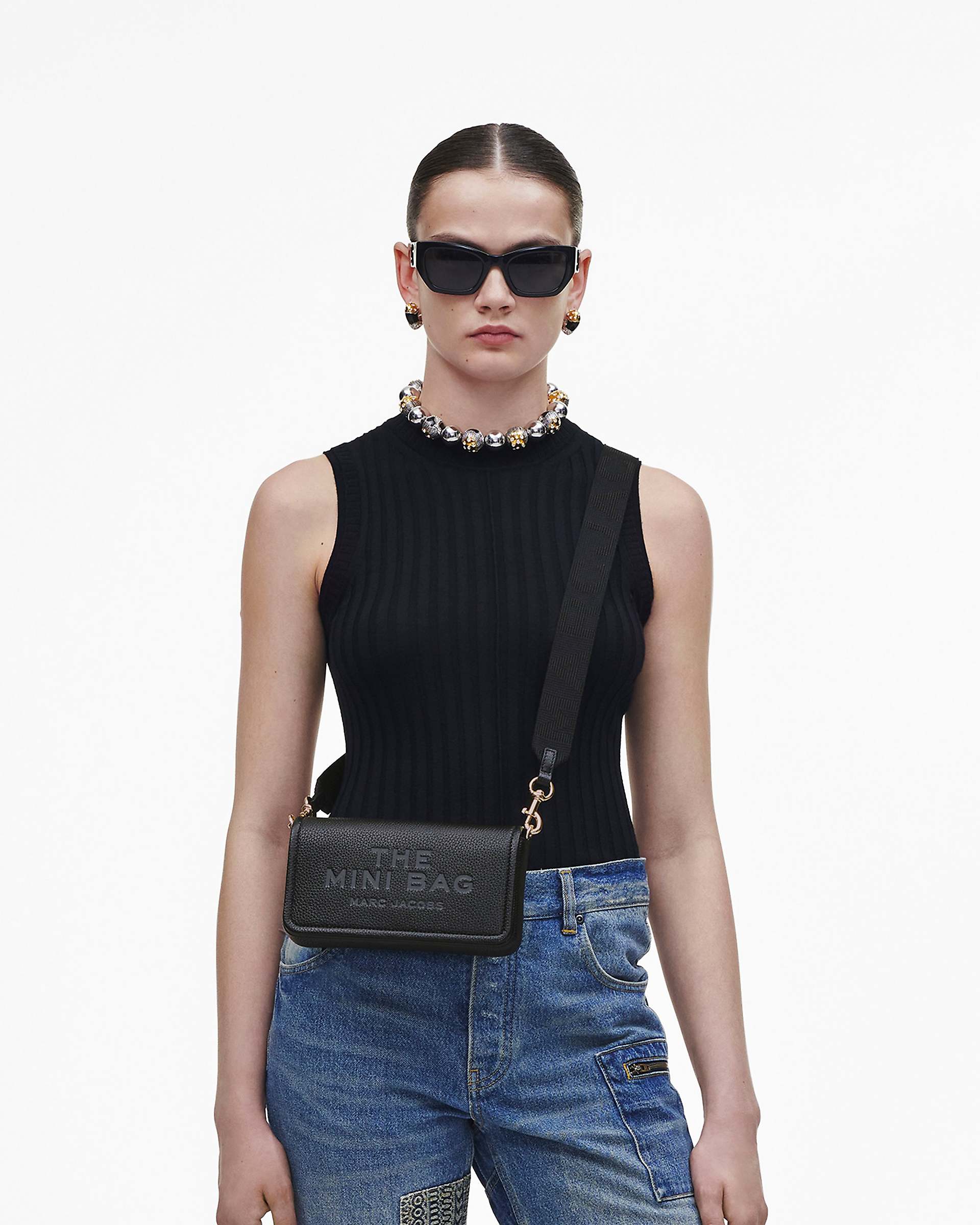 The Leather Mini Bag - Black | Marc Jacobs on sale