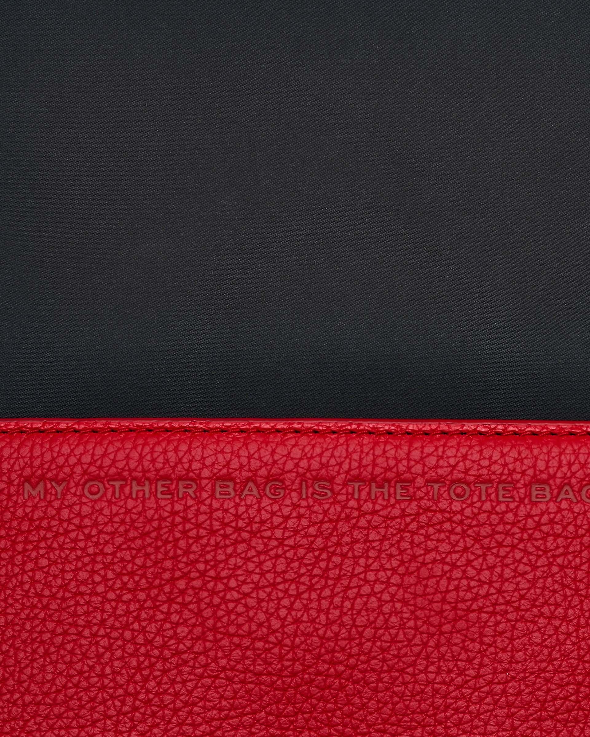 The Leather Mini Bag - True Red | Marc Jacobs online