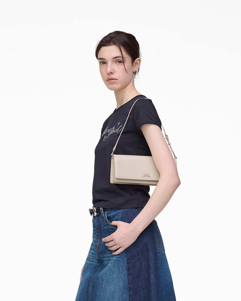 The Glam Mirror Shoulder Bag - Cotton White | Marc Jacobs on sale