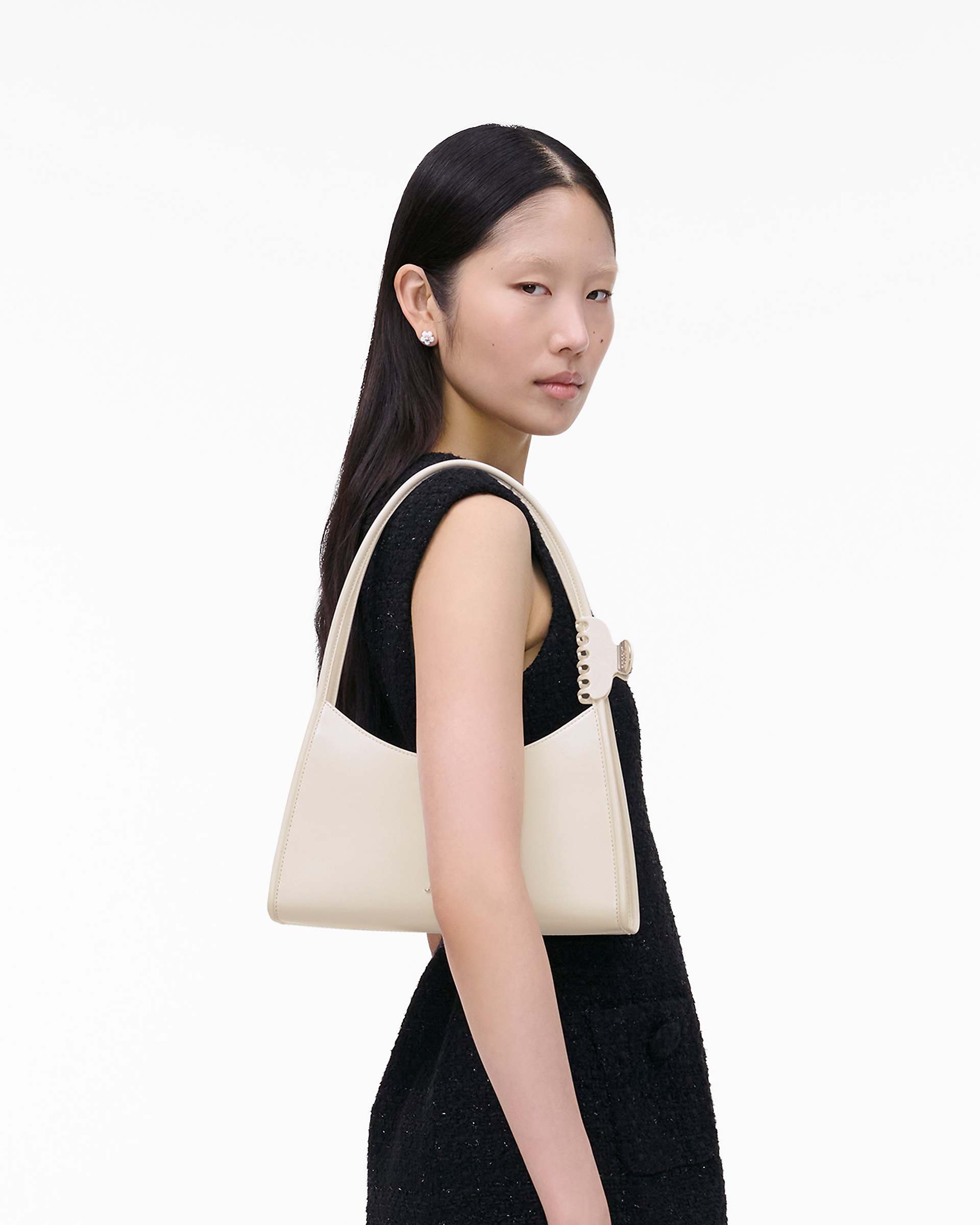 The Claw Clip Shoulder Bag - Cotton White | Marc Jacobs sale