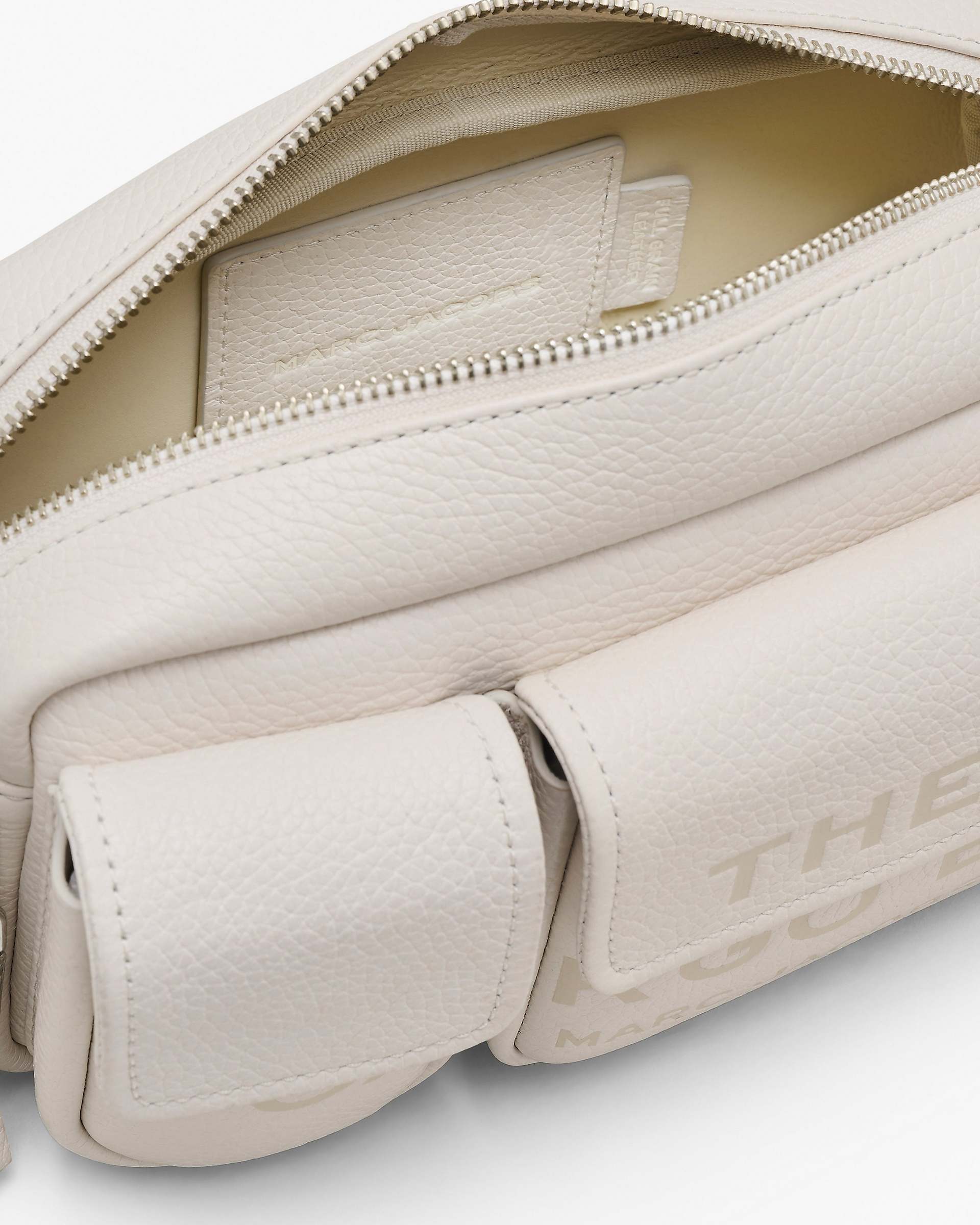 The Leather Cargo Bag - Cotton/Silver | Marc Jacobs US