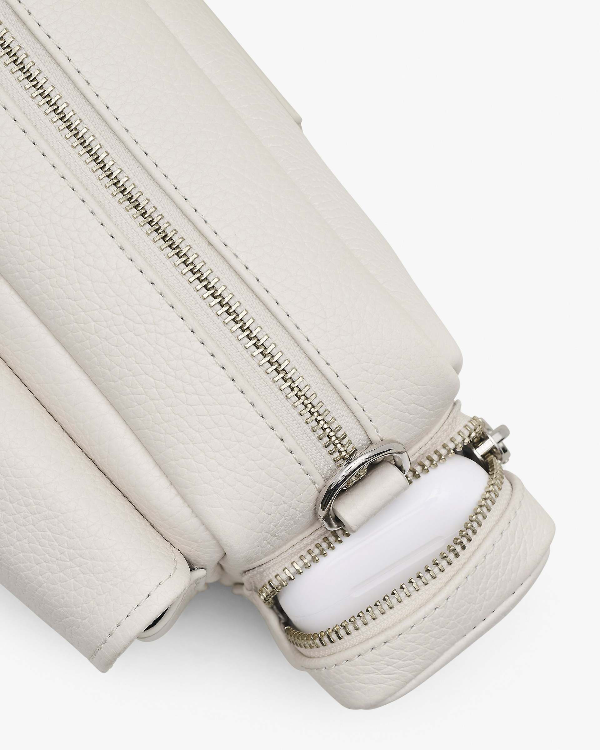 The Leather Cargo Bag - Cotton/Silver | Marc Jacobs US
