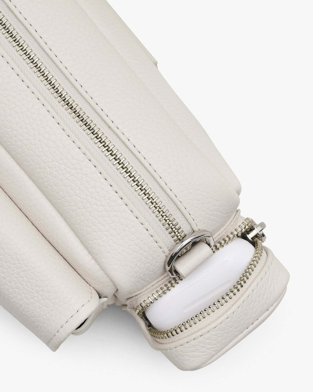 The Leather Cargo Bag - Cotton/Silver | Marc Jacobs US