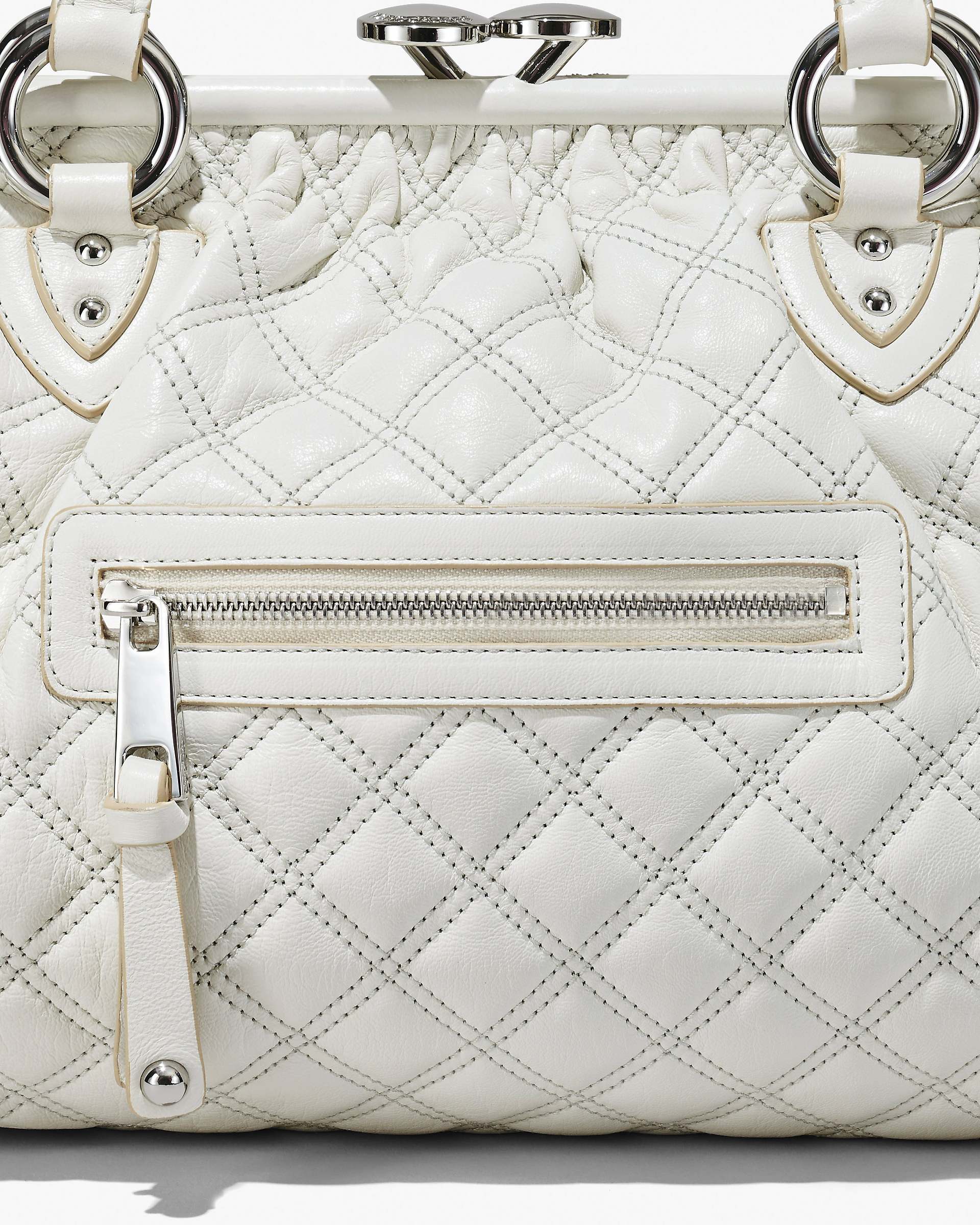 Re-Edition Quilted Leather Stam Bag - Cloud White | Marc Jacobs online
