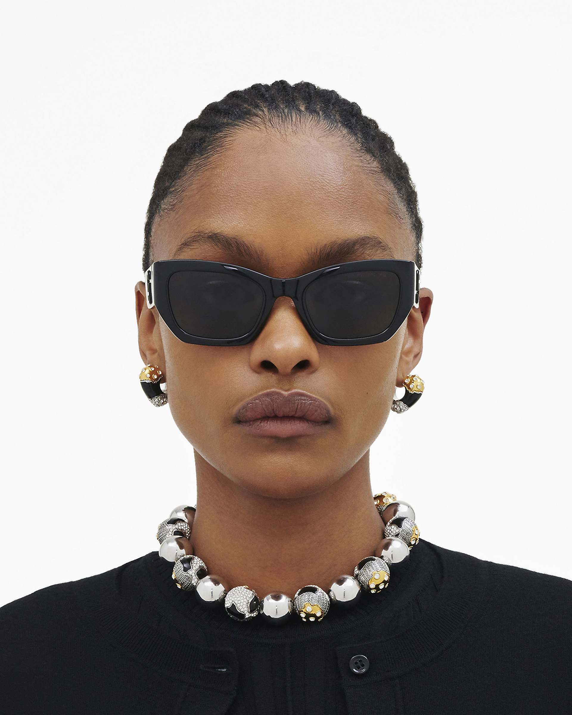 The J Marc Square Cat Eye Sunglasses - Black | Marc Jacobs on sale