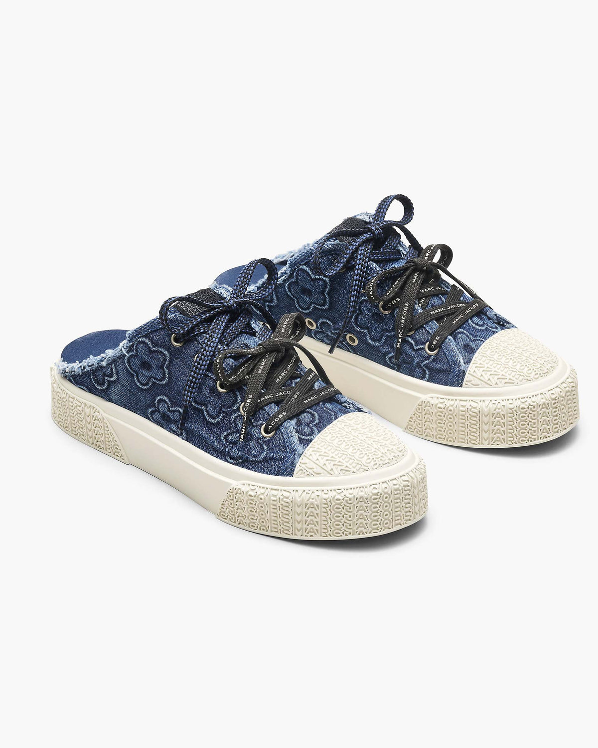 The Puffy Daisy Denim Sneaker Mule - Medium Wash Indigo | Marc Jacobs online